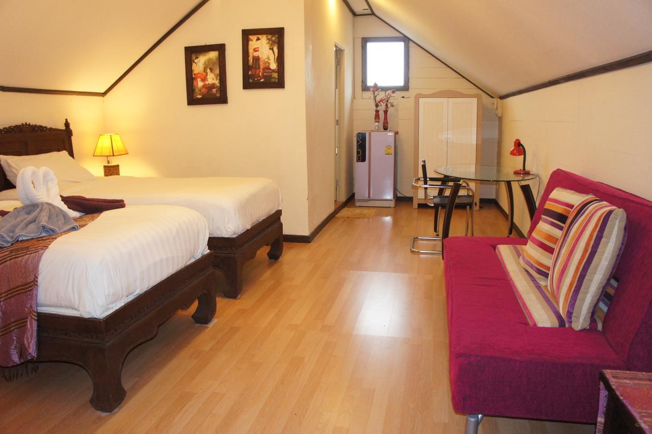 Phuket Gay Homestay Kathu Esterno foto
